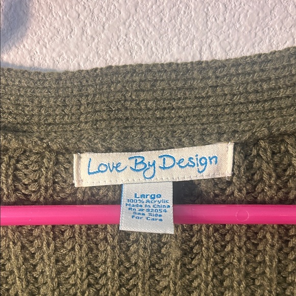 Love  by Design Olive green Knit Cardigan with Studded Shoulders Size  M - Picture 5 of 9